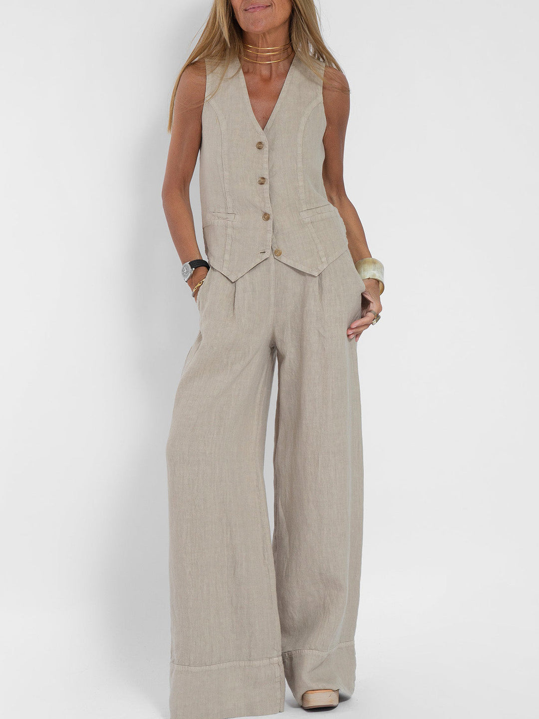 Aira – Elegant Two-Piece Set with Waistcoat and Wide-Leg Trousers
