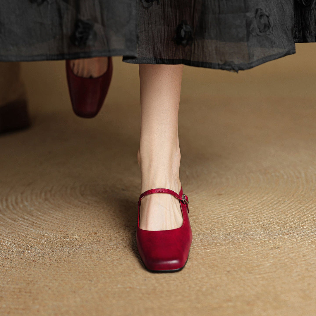 Sheryl™ | Refined Leather Walking Mules