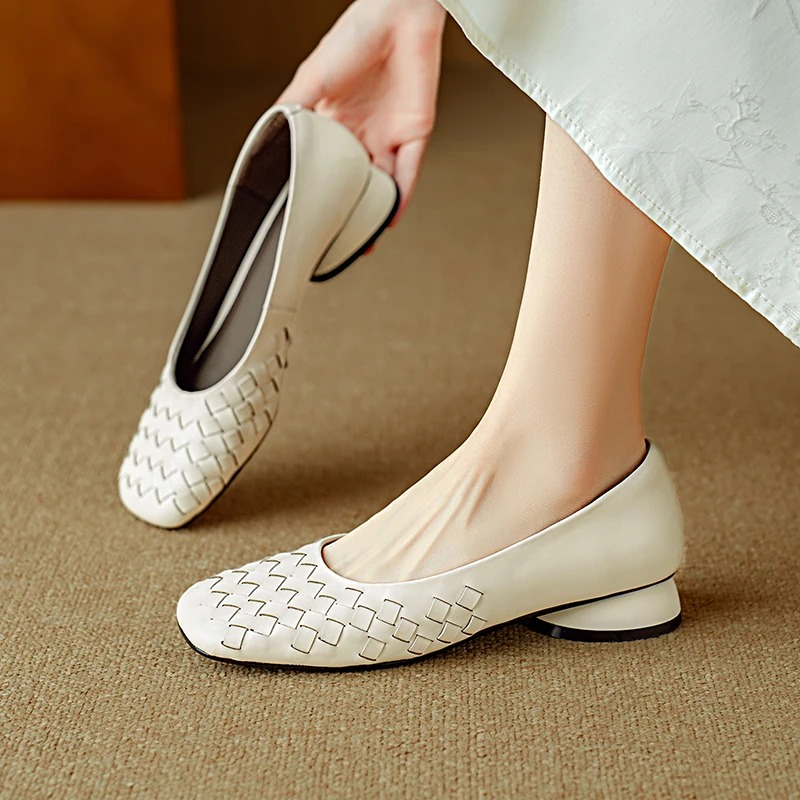 Lorraine™ | Elegant Comfort Flats for Everyday Wear