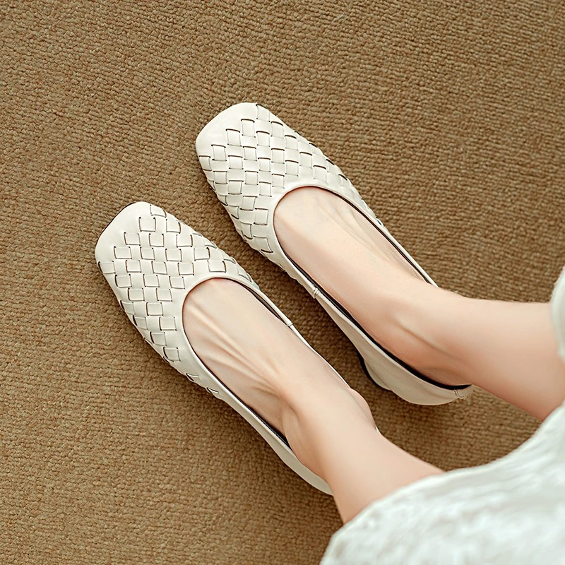 Lorraine™ | Elegant Comfort Flats for Everyday Wear