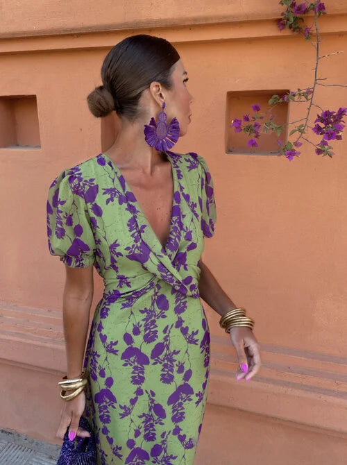 Loren - Vibrant Midi Dress with Puff Sleeves
